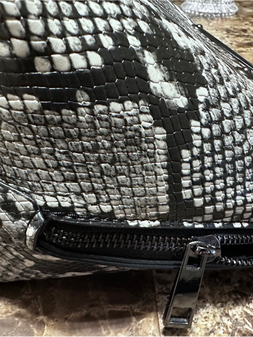 Aldo python print dome - Picture 9 of 9